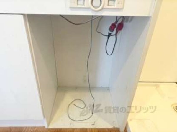 冷蔵庫置場