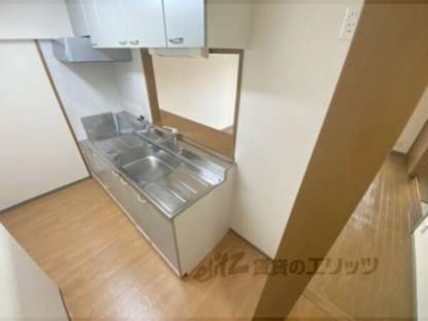 冷蔵庫置場