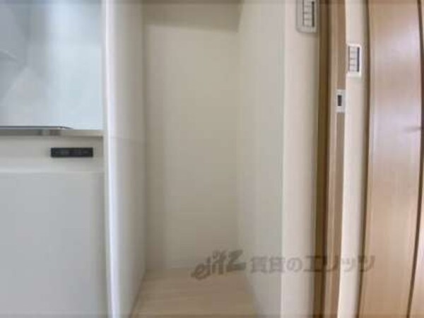 冷蔵庫置場
