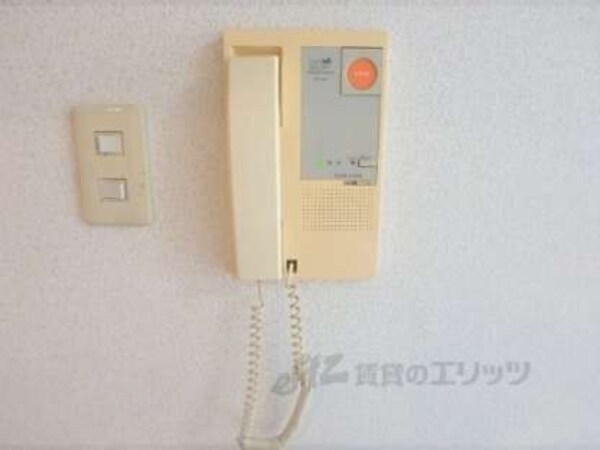 インターホン