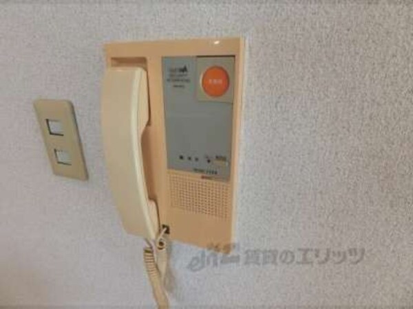 インターホン