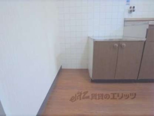 冷蔵庫置場