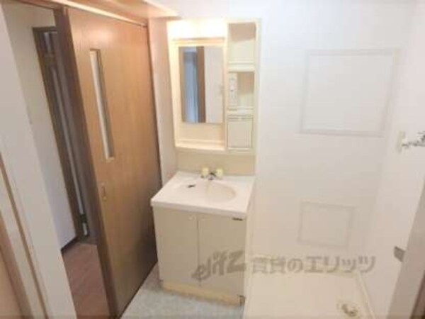 洗面所