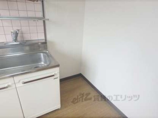 冷蔵庫置場