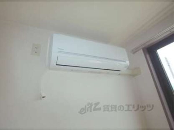 洋室エアコン