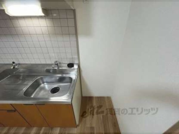 冷蔵庫置場