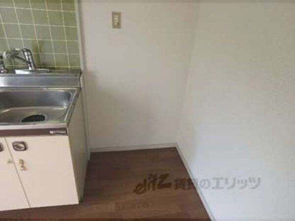 冷蔵庫置場