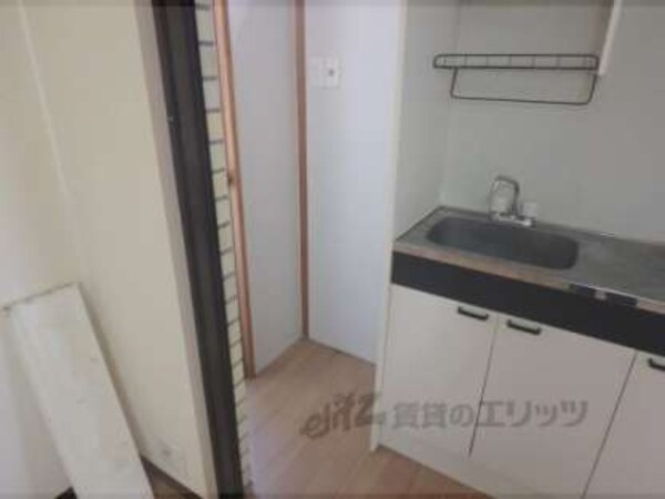 冷蔵庫置場