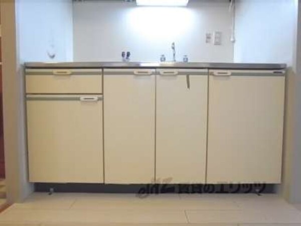 キッチン下収納