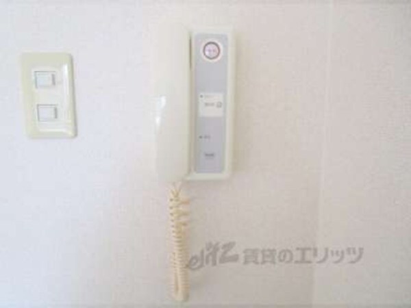 インターホン