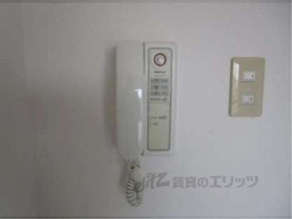 インターホン