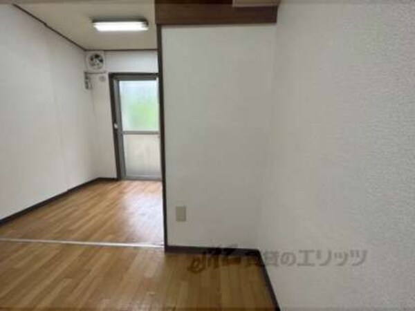 冷蔵庫置場
