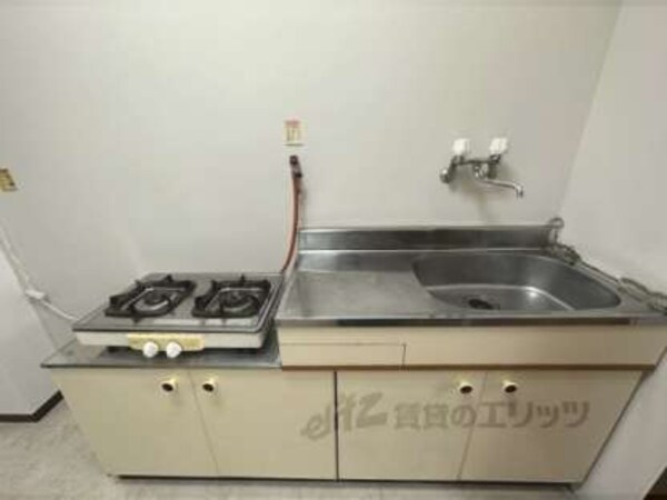 冷蔵庫置場