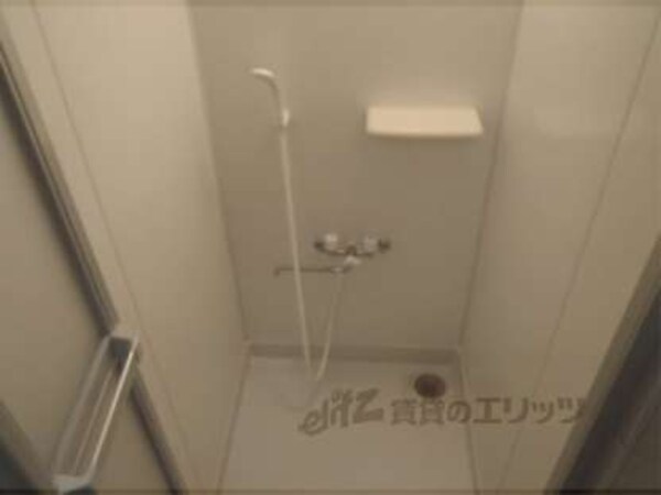 共同シャワー