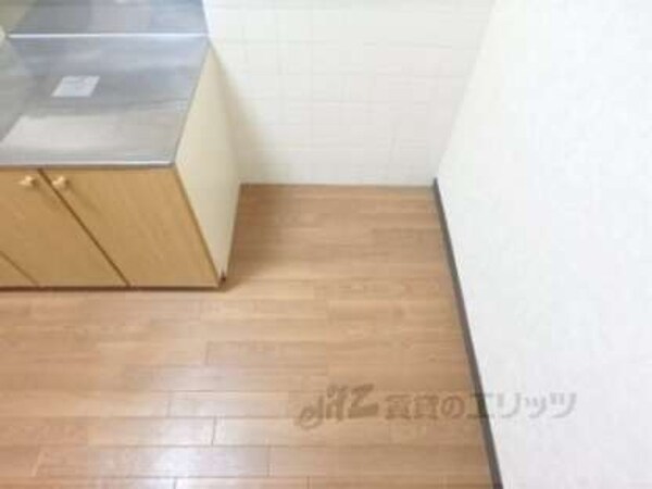 冷蔵庫置場