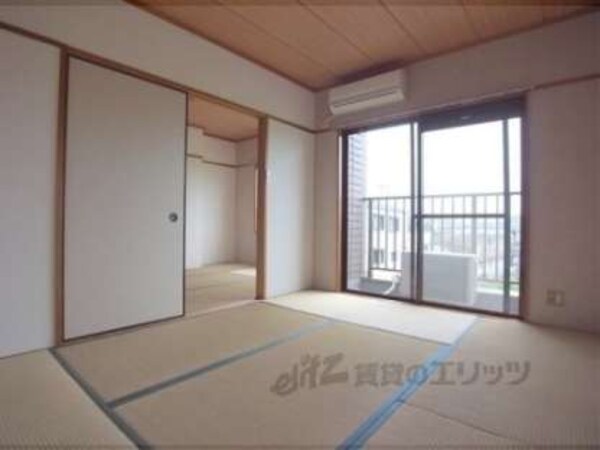 ベランダ側和室