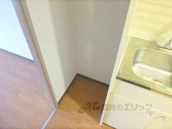冷蔵庫置場