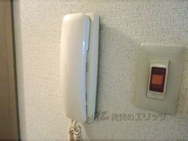 インターフォン