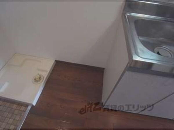 冷蔵庫置き場