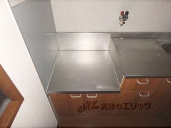 キッチン(コンロ置場)