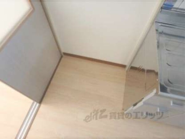 冷蔵庫置場
