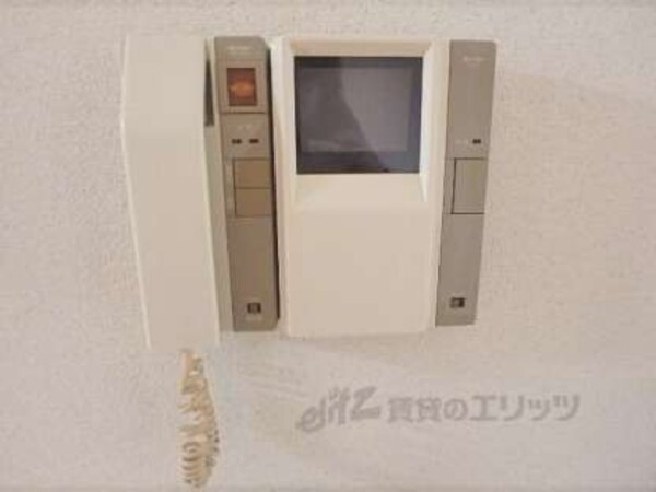 玄関モニター