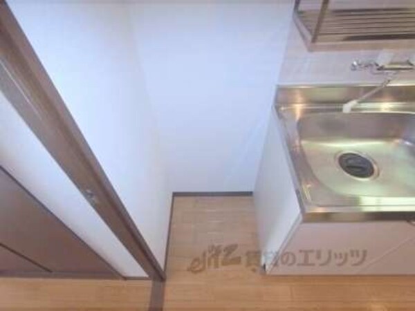 冷蔵庫置場