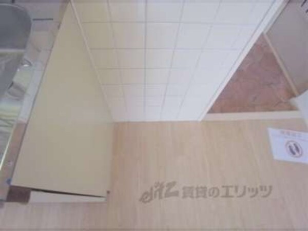 冷蔵庫置場