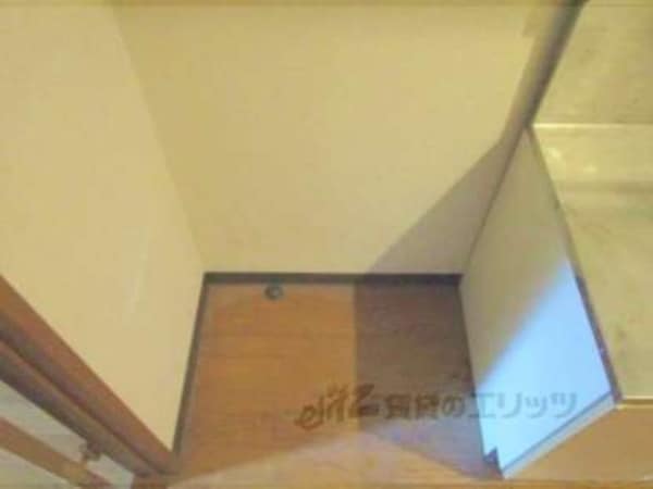 冷蔵庫置場