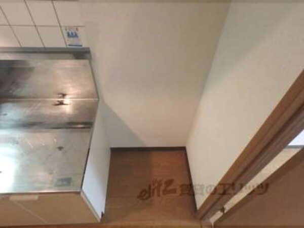 冷蔵庫置場