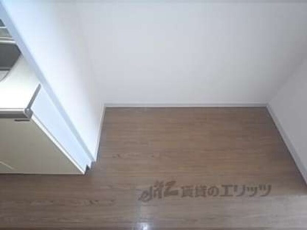 冷蔵庫置場