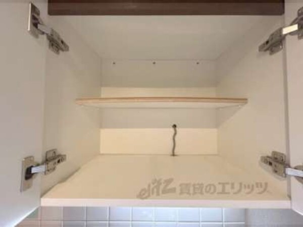 上部収納