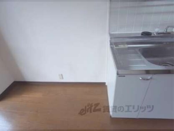 冷蔵庫置場