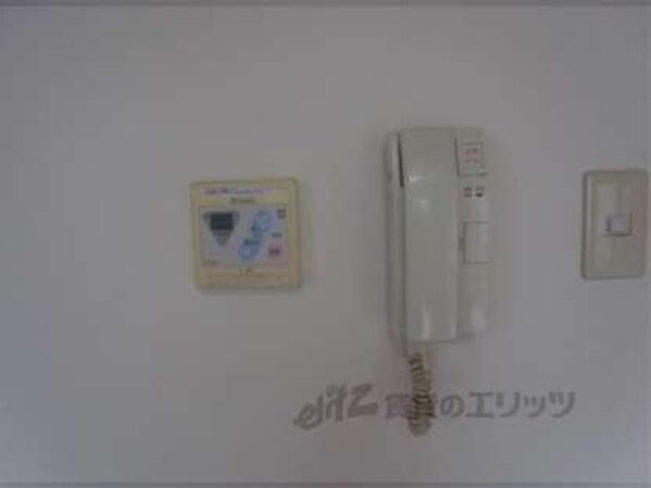 給湯器、受話器
