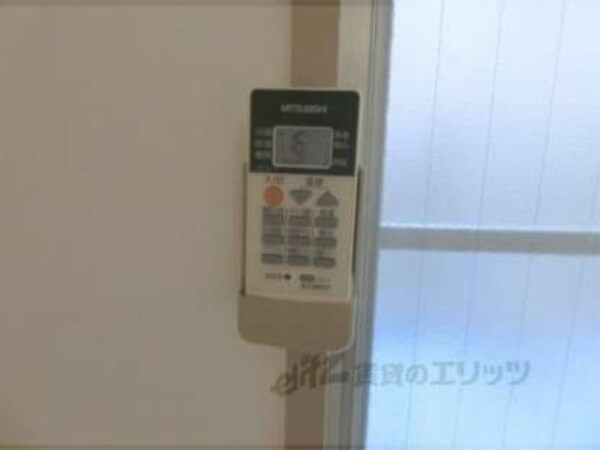 エアコンリモコン