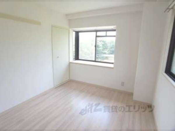 洋室(6帖あります)