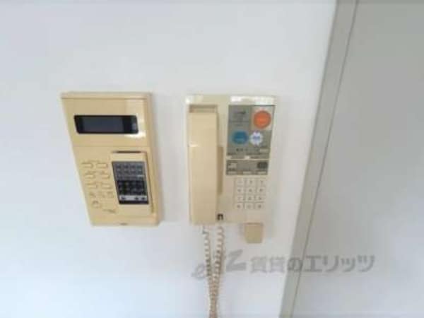 インターフォン
