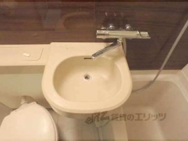 洗面所
