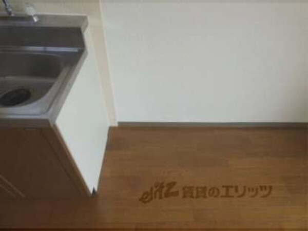 冷蔵庫置場