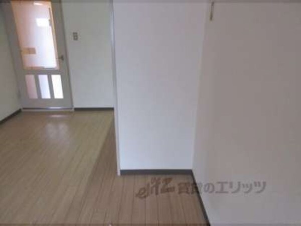 冷蔵庫置場