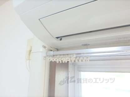 カーテンレール