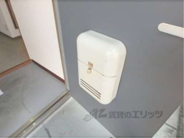 玄関(ポスト)