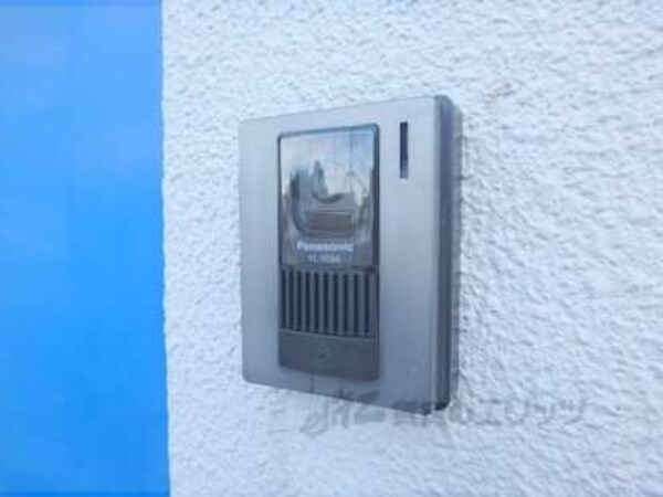 インターフォン