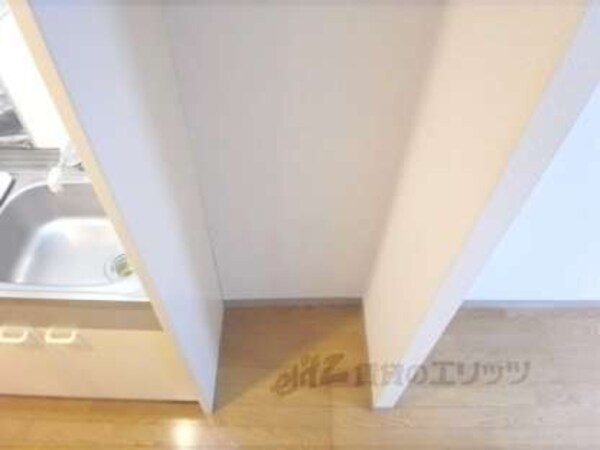 冷蔵庫置場