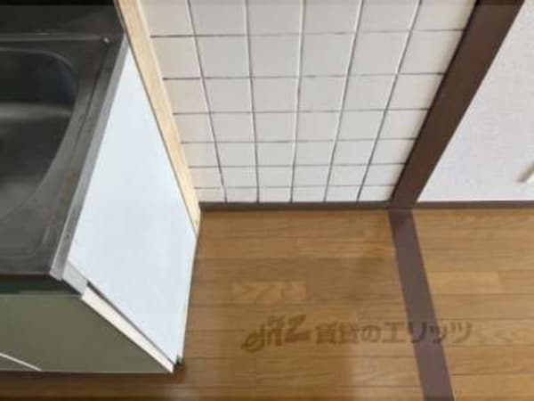 冷蔵庫置場