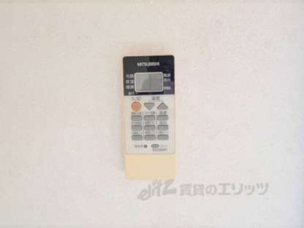 エアコンリモコン