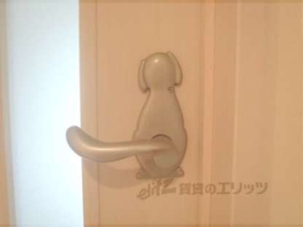 ドアノブ(なんとかわいいわんちゃん型のドアノブ！！)