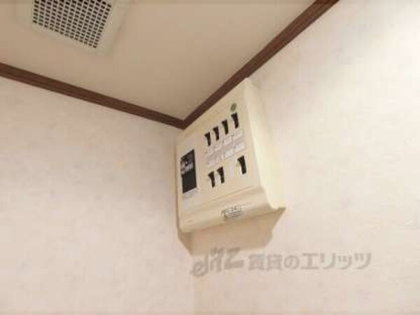 ブレーカー