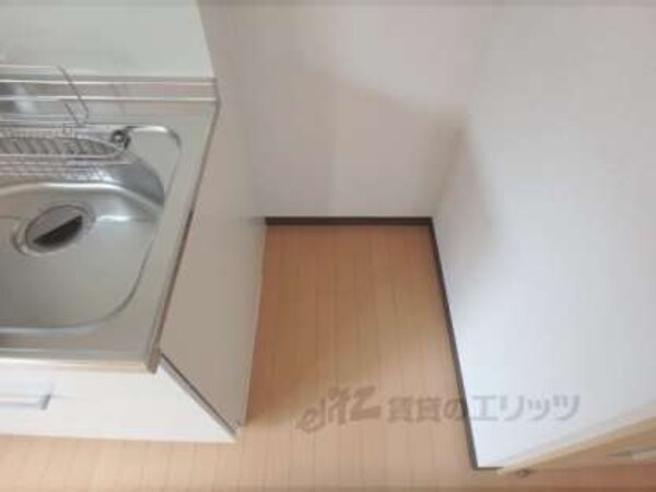 冷蔵庫置場