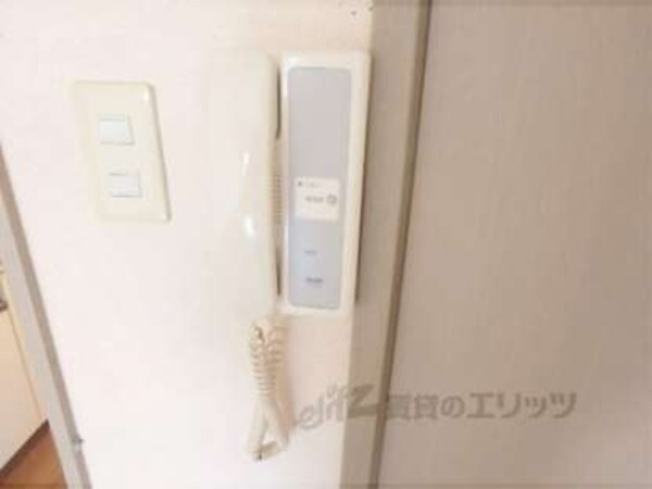 インターホン